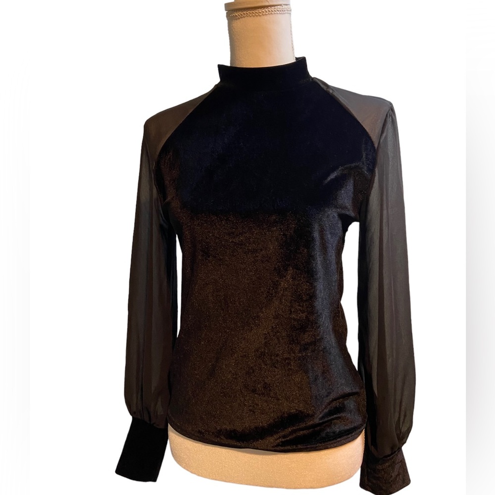 Velvet long sleeve top